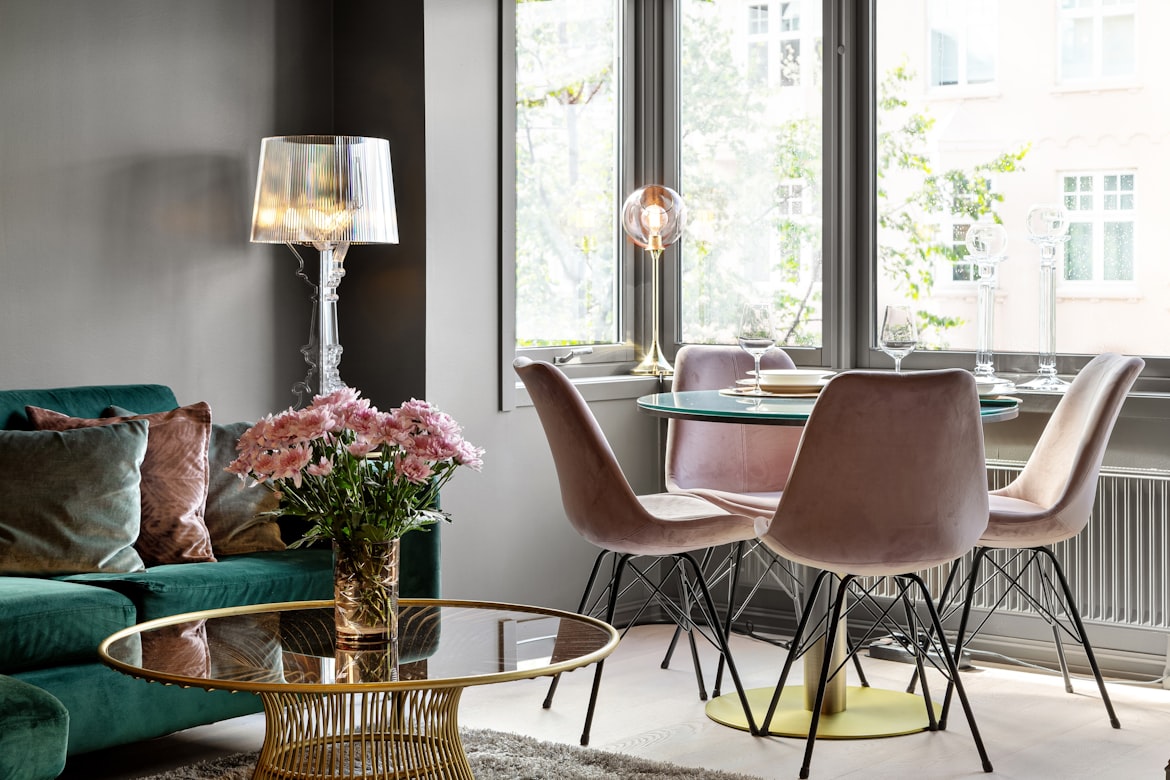 Neo-Deco lighting style